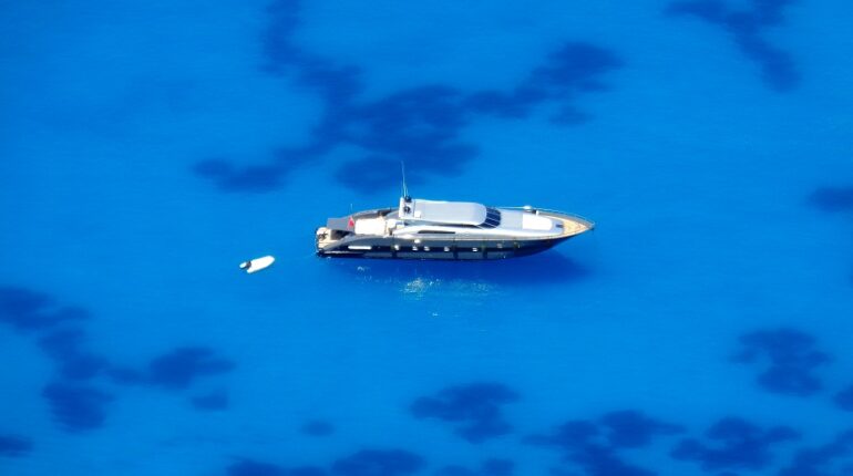 Motor Yacht Charter
